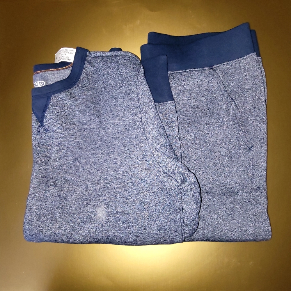 Boys szXXL(18) Fleece Sweat Suit
